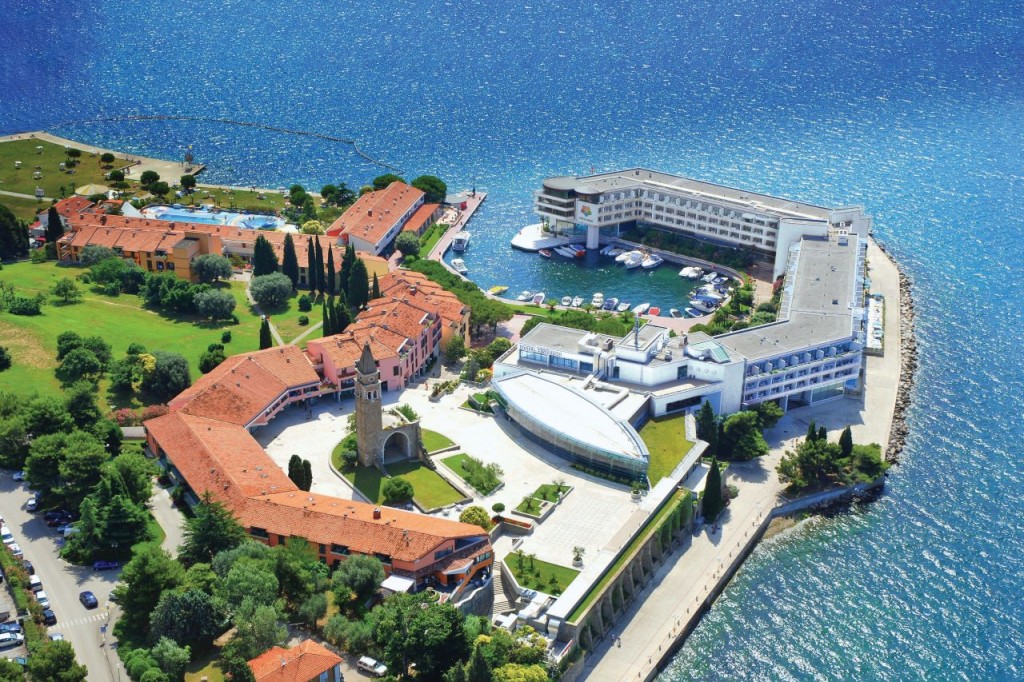 Hotel Histrion 4*   