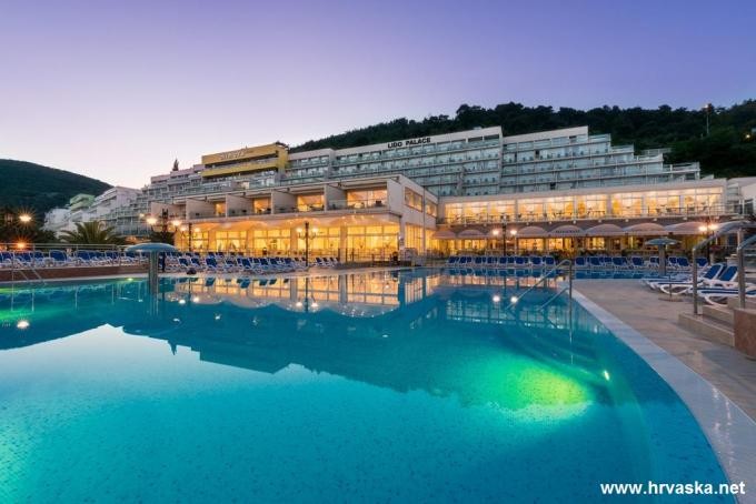 Hotel Mimosa-Lido Palace 4*