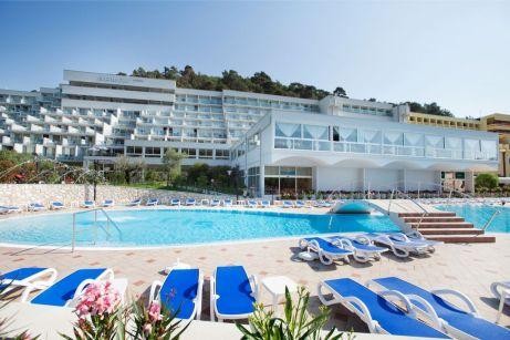 Hotel Narcis 4*